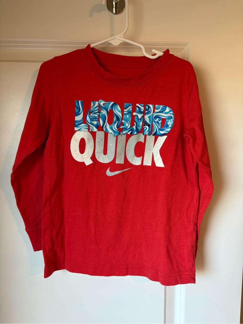 Nike Boys Red Long-Sleeve 'Liquid Quick' Graphic Tee